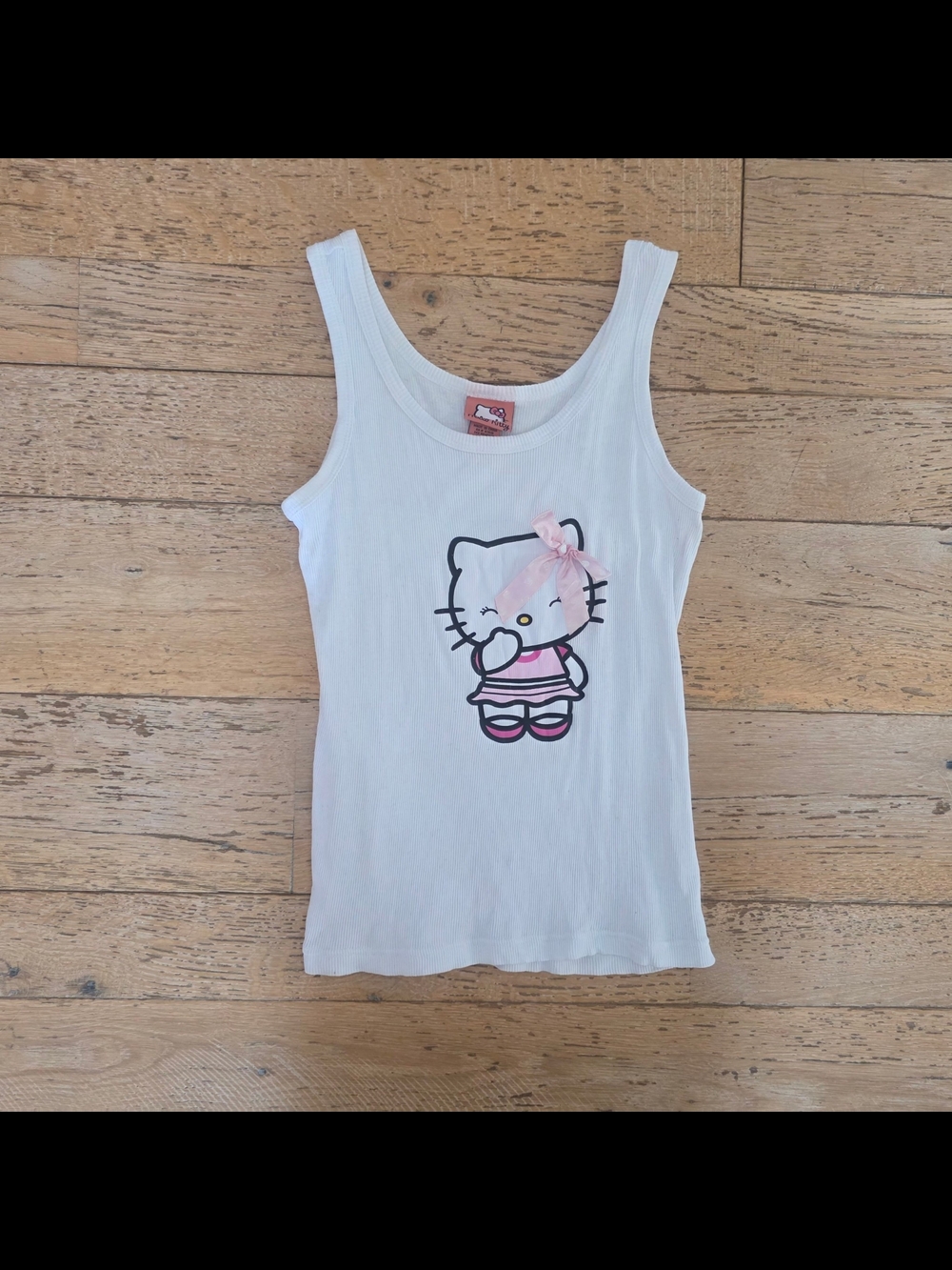 2006 Vintage Hello Kitty White Tank with Pink Bow kawaii sanrio